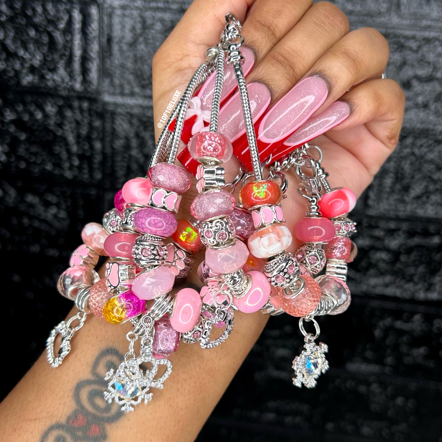 Sweetheart Charm Bracelet (Pink)