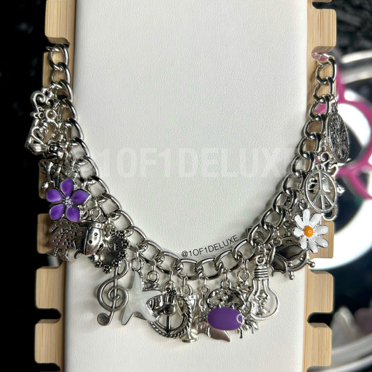 Violet (Charming - Size 7in)